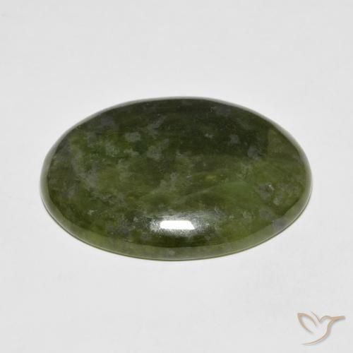 Idocrase Vert chaud naturelle ovale, 47.13 ct, Opaque