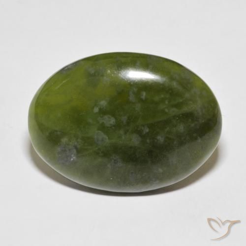 46.00ct Naturel Vert terre Idocrase, ovale, Opaque