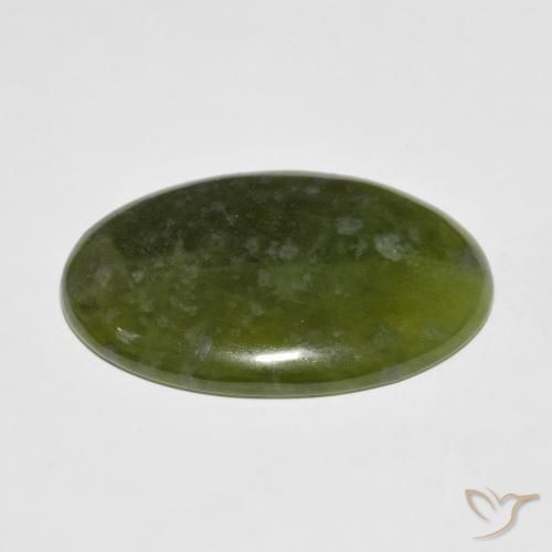 Idocrase Vert terre naturelle ovale, 35.26 ct, Opaque