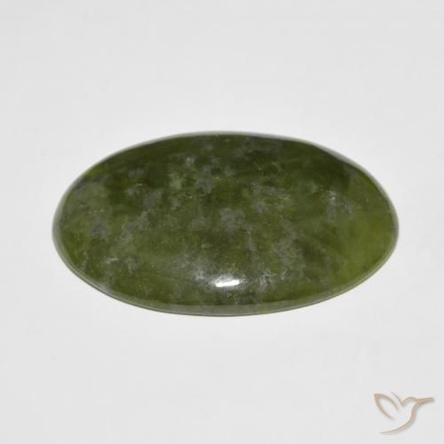 Idocrase Vert terre naturelle ovale, 39.68 ct, Opaque