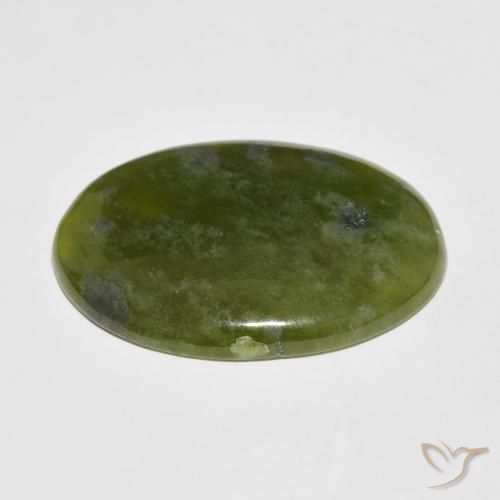 Idocrase Vert moyen naturelle ovale, 39.90 ct, Opaque