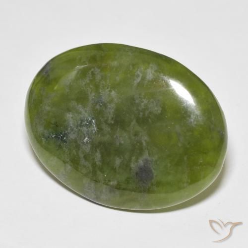 Idocrase Vert chaud naturelle ovale, 33.41 ct, Opaque
