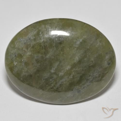 44.18ct Naturel Vert foncé Idocrase, ovale, Opaque