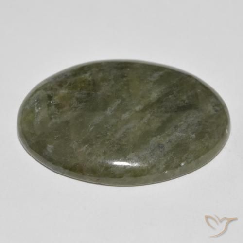 Idocrase Vert foncé naturelle ovale, 44.18 ct, Opaque