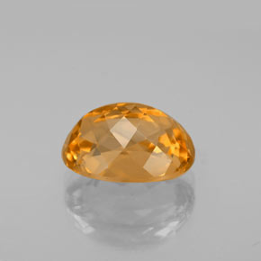 Topaze impériale orange naturelle coupe ovale, 3,84 ct, VVS
