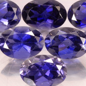 Achetez naturel ct Violet Bleu Iolite gems, Coupe ovale, En provenance Madagascar chez GemSelect. En stock, livraison internationale!