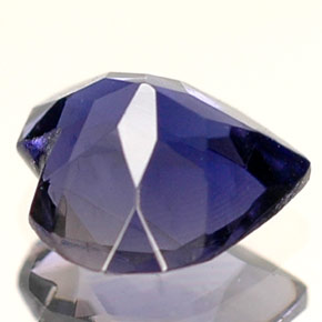 Iolite bleue naturelle forme de coeur, 0,55 ct, VS