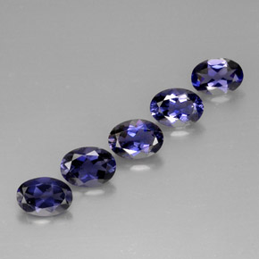 Achetez naturel ct Violet Bleu Iolite gems, Coupe ovale, En provenance Madagascar chez GemSelect. En stock, livraison internationale!