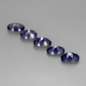 Achetez naturel ct Violet Bleu Iolite gems, Coupe ovale, En provenance Madagascar chez GemSelect. En stock, livraison internationale!