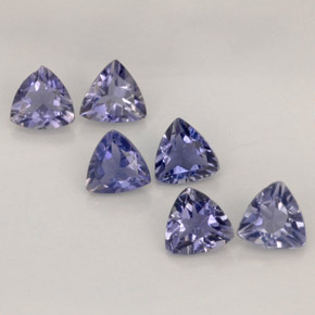 Achetez naturel ct Violet Bleu Iolite gems, Trillion, En provenance Madagascar chez GemSelect. En stock, livraison internationale!