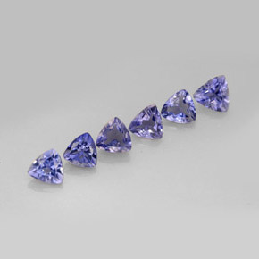 Achetez naturel ct bleu violet iolite gems, trillion, en provenance madagascar chez gemselect. en stock, livraison internationale!