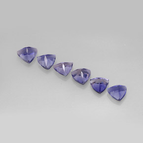 Achetez naturel ct bleu violet iolite gems, trillion, en provenance madagascar chez gemselect. en stock, livraison internationale!
