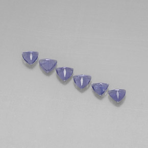 Achetez naturel ct bleue iolite gems, trillion, en provenance madagascar chez gemselect. en stock, livraison internationale!