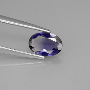 Iolite Violet naturelle Coupe ovale, 0.48 ct, VS
