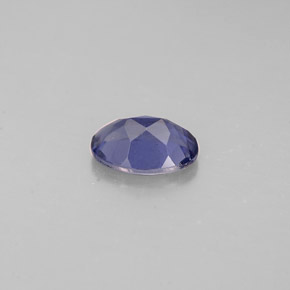 Iolite Violet naturelle Coupe ovale, 0.57 ct, VS