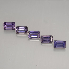 Achetez naturel ct violet iolite gems, taille émeraude, en provenance madagascar chez gemselect. en stock, livraison internationale!