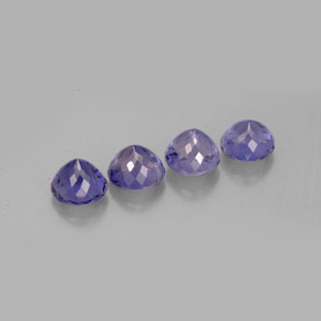 Achetez naturel ct Violet Bleu Iolite gems, Coupe roude, En provenance Madagascar chez GemSelect. En stock, livraison internationale!