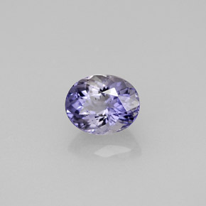 Iolite Violet Bleu naturelle Coupe ovale, 0.81 ct, VVS-VS