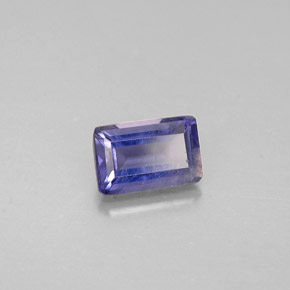 Iolite bleue naturelle taille émeraude, 0,49 ct, VS