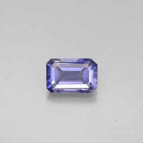 Iolite bleue naturelle taille émeraude, 0,45 ct, VS
