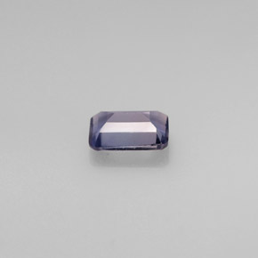 Iolite bleue naturelle taille émeraude, 0,45 ct, VS