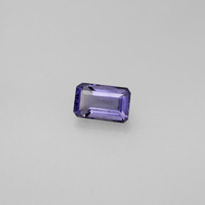 Iolite bleue naturelle taille émeraude, 0,52 ct, VS
