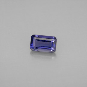 Iolite bleue naturelle taille émeraude, 0,50 ct, VS