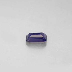 Iolite Violet Bleu naturelle Taille émeraude, 0.44 ct, VS