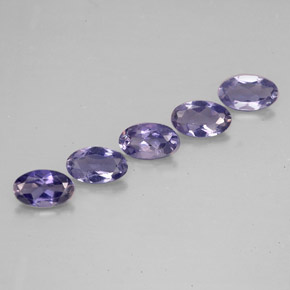 Achetez naturel ct Violet Bleu Iolite gems, Coupe ovale, En provenance Madagascar chez GemSelect. En stock, livraison internationale!