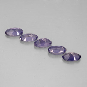 Achetez naturel ct Violet Bleu Iolite gems, Coupe ovale, En provenance Madagascar chez GemSelect. En stock, livraison internationale!