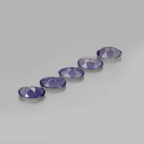 Achetez naturel ct bleue iolite gems, coupe ovale, en provenance madagascar chez gemselect. en stock, livraison internationale!