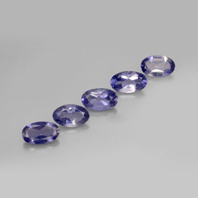 Achetez naturel ct Violet Bleu Iolite gems, Coupe ovale, En provenance Madagascar chez GemSelect. En stock, livraison internationale!