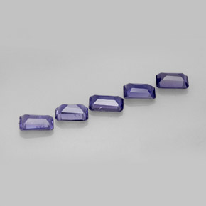 Achetez naturel ct bleue iolite gems, taille émeraude, en provenance madagascar chez gemselect. en stock, livraison internationale!