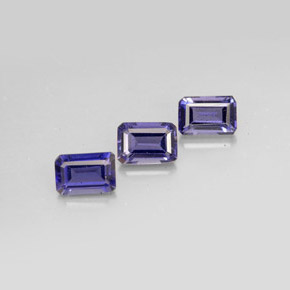 Achetez naturel ct bleue iolite gems, taille émeraude, en provenance madagascar chez gemselect. en stock, livraison internationale!