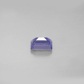 Iolite bleue naturelle taille émeraude, 0,55 ct, VS