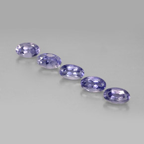 Achetez naturel ct Violet Bleu Iolite gems, Coupe ovale, En provenance Madagascar chez GemSelect. En stock, livraison internationale!