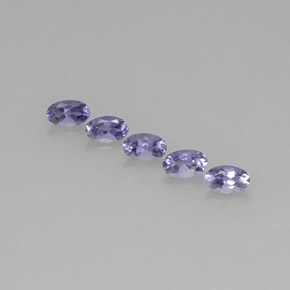 Achetez naturel ct Violet Bleu Iolite gems, Coupe ovale, En provenance Madagascar chez GemSelect. En stock, livraison internationale!