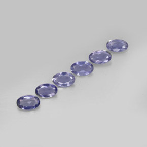 Achetez naturel ct Violet Bleu Iolite gems, Coupe ovale, En provenance Madagascar chez GemSelect. En stock, livraison internationale!
