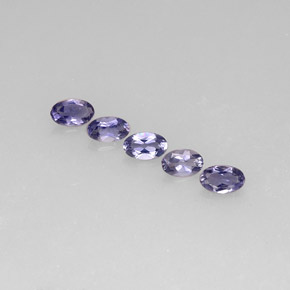 Achetez naturel ct Violet Bleu Iolite gems, Coupe ovale, En provenance Madagascar chez GemSelect. En stock, livraison internationale!