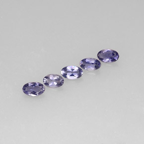 Achetez naturel ct Violet Bleu Iolite gems, Coupe ovale, En provenance Madagascar chez GemSelect. En stock, livraison internationale!