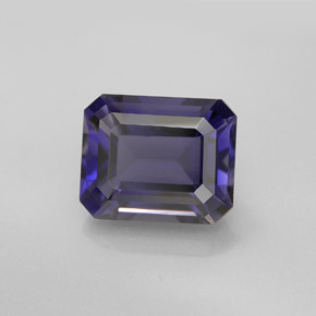 Iolite Violet Bleu naturelle Taille émeraude, 4.20 ct, VVS-VS