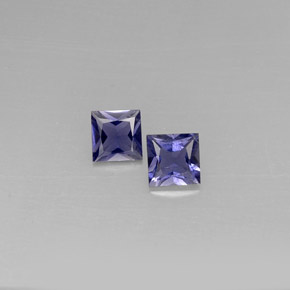 Achetez naturel ct Violet Bleu Iolite gems, Carré, En provenance Madagascar chez GemSelect. En stock, livraison internationale!