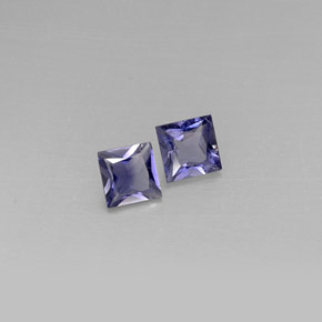 Achetez naturel ct Violet Bleu Iolite gems, Carré, En provenance Madagascar chez GemSelect. En stock, livraison internationale!