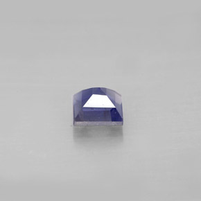 Iolite Violet Bleu naturelle Carré, 0.69 ct, VS