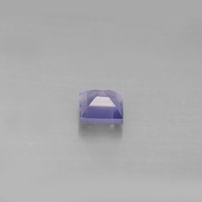 Iolite bleue naturelle carré, 0,55 ct, VS