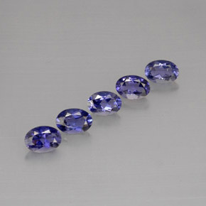Achetez naturel ct bleue iolite gems, coupe ovale, en provenance madagascar chez gemselect. en stock, livraison internationale!