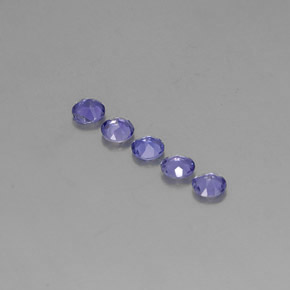 Achetez naturel ct Violet Iolite gems, Coupe roude, En provenance Madagascar chez GemSelect. En stock, livraison internationale!