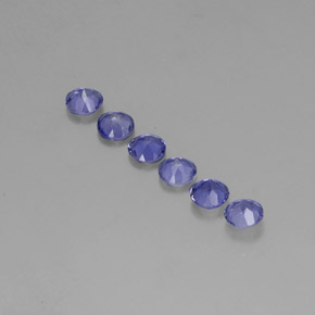 Achetez naturel ct Violet Bleu Iolite gems, Coupe roude, En provenance Madagascar chez GemSelect. En stock, livraison internationale!