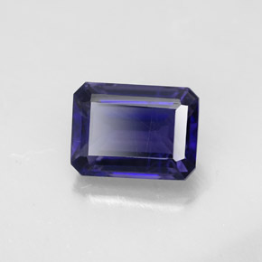 Iolite Violet Bleu naturelle Taille émeraude, 1.57 ct, VS