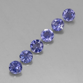 Achetez naturel ct Violet Bleu Iolite gems, Coupe roude, En provenance Madagascar chez GemSelect. En stock, livraison internationale!